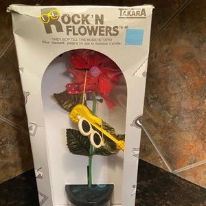 1980s Takara Rock’n Flowers dancing flower electronic toy